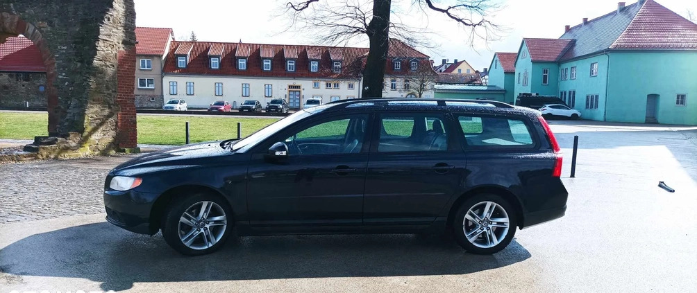 Volvo V70 cena 20500 przebieg: 399000, rok produkcji 2009 z Zdzieszowice małe 92
